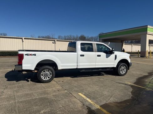 Used 2019 Ford F250 XL w/ STX Appearance Package image 12