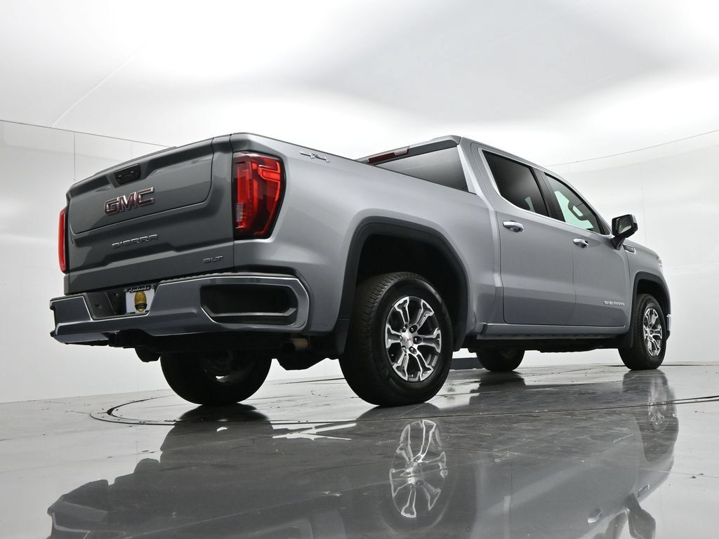 Used 2026 GMC Sierra 1500 SLT AWD/4WD image 24