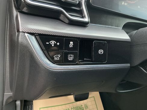 Certified 2023 Kia Sportage SX Prestige AWD/4WD image 20