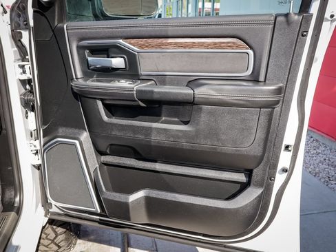 Used 2020 RAM 3500 Laramie AWD/4WD image 25