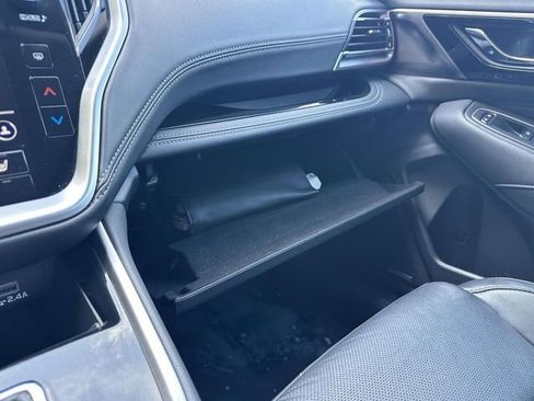 Used 2024 Subaru Outback Limited image 19