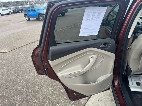 Used 2018 Ford Escape SEL image 14