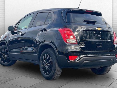 Used 2020 Chevrolet Trax LS w/ Tint and Cruise Package image 10