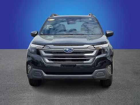 Certified 2025 Subaru Forester Premium image 2
