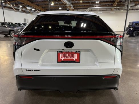 Used 2026 Toyota bZ XLE image 6