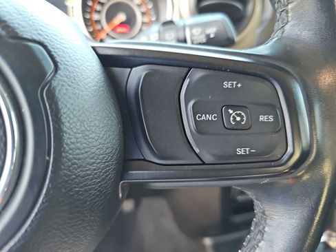 Used 2021 Jeep Wrangler Unlimited Sport image 18