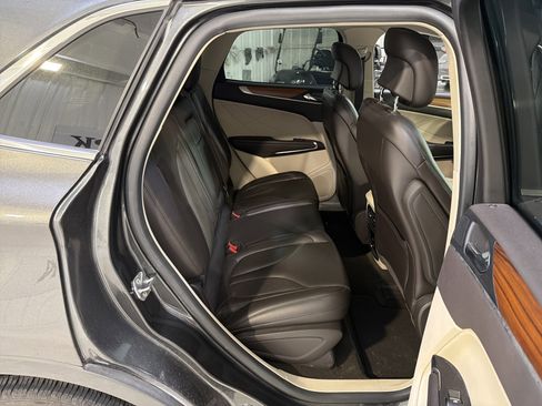 Used 2019 Lincoln MKC Select w/ Select Plus Package image 13