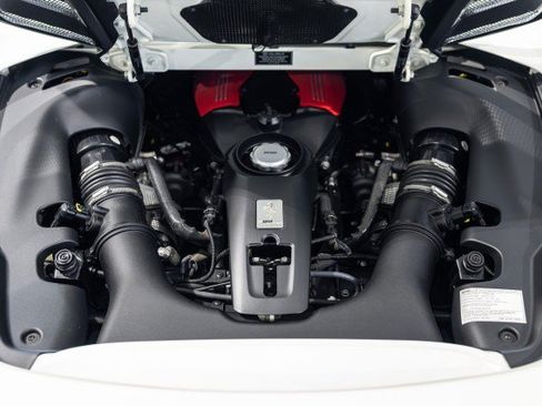 Used 2018 Ferrari 488 Spider RWD image 27