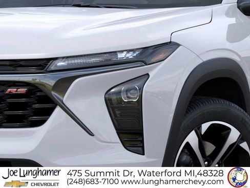 New 2026 Chevrolet Trax RS w/ Driver Confidence Package FWD image 10