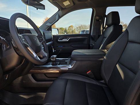 New 2026 Chevrolet Silverado 1500 RST image 9