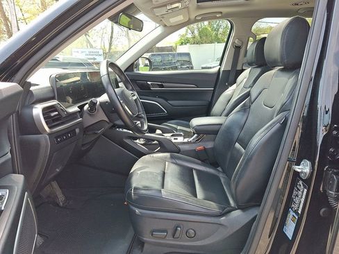 Used 2023 Kia Telluride S w/ S Sunroof Package AWD/4WD image 14