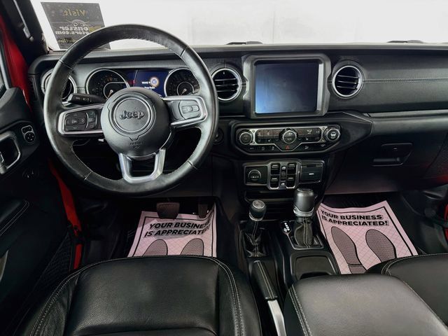 Used 2019 Jeep Wrangler Unlimited Sahara w/ Uconnect 4C Nav & Sound Group AWD/4WD image 22
