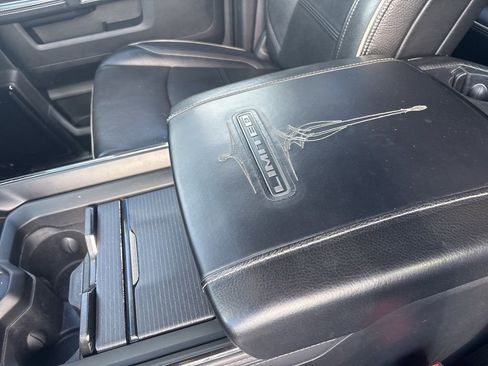 Used 2022 RAM 3500 Limited image 9