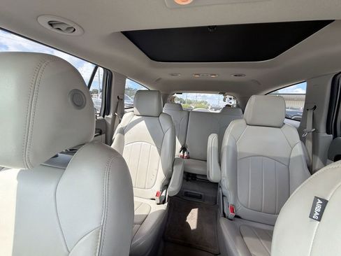 Used 2017 Buick Enclave Leather AWD/4WD image 14
