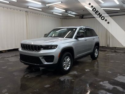 New 2025 Jeep Grand Cherokee Laredo
