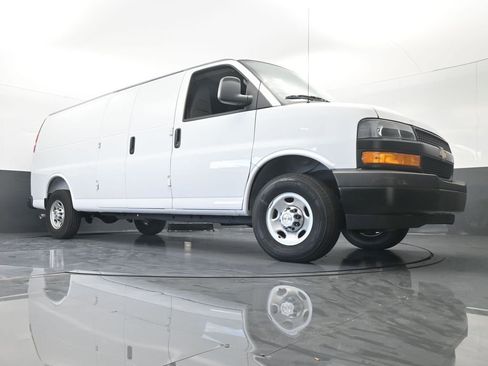 New 2025 Chevrolet Express 3500 Extended w/ Driver Convenience Package image 53