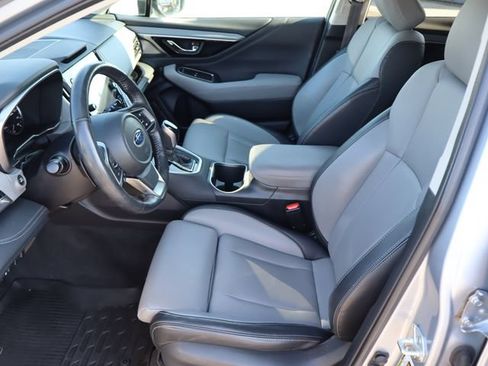 Certified 2021 Subaru Outback Limited AWD/4WD image 18