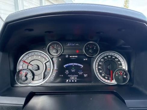 Used 2016 RAM 1500 Laramie w/ Convenience Group image 28