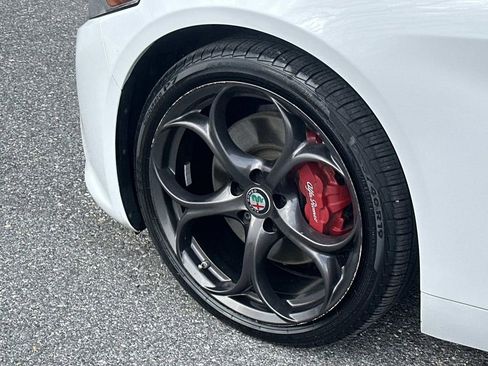 Used 2018 Alfa Romeo Giulia Ti Sport w/ Quick Order Package 22S Sport image 40
