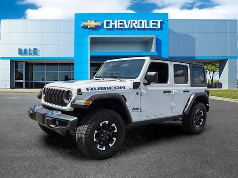 Used 2024 Jeep Wrangler Unlimited Rubicon 4xe AWD/4WD image 7