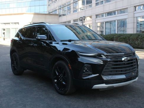 Used 2019 Chevrolet Blazer LT w/ Sound & Technology Package image 1