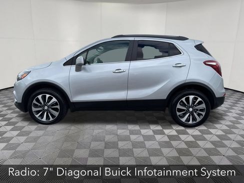 Certified 2022 Buick Encore Preferred AWD/4WD image 2