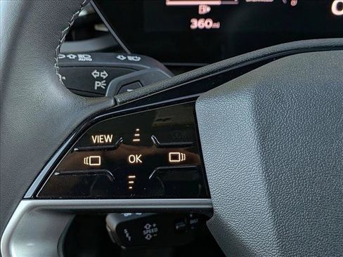 Certified 2025 Audi Q5 Premium w/ Convenience Package AWD/4WD image 17