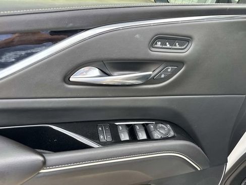 Used 2021 Cadillac Escalade Sport w/ Driver Assist Tech Package image 22