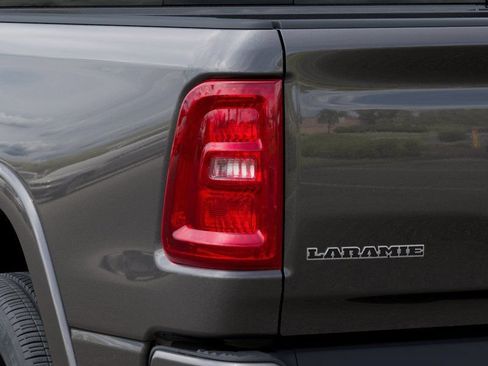 New 2026 RAM 1500 Laramie AWD/4WD image 9