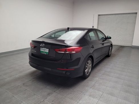 Used 2018 Hyundai Elantra SEL w/ Cargo Package FWD image 9