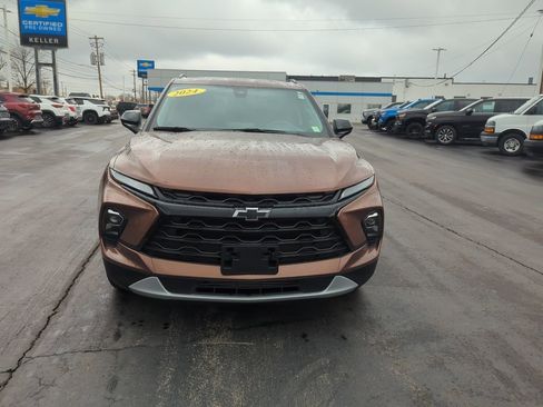 Certified 2024 Chevrolet Blazer LT w/ Convenience Package image 3