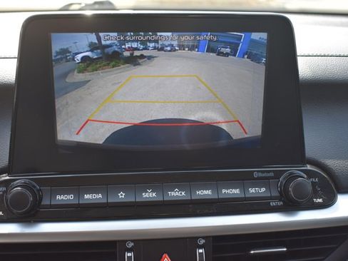 Used 2021 Kia Forte LXS FWD image 23