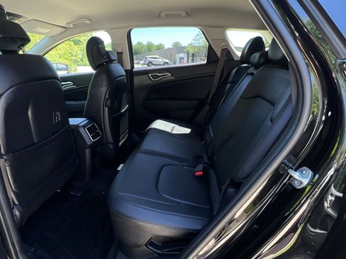 Used 2023 Kia Sportage EX AWD/4WD image 39