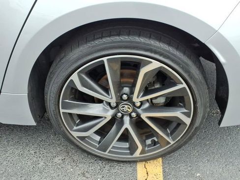 Used 2020 Toyota Corolla XSE image 11