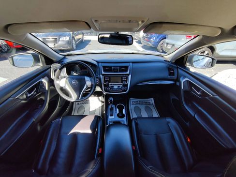 Used 2018 Nissan Altima 2.5 SL image 16