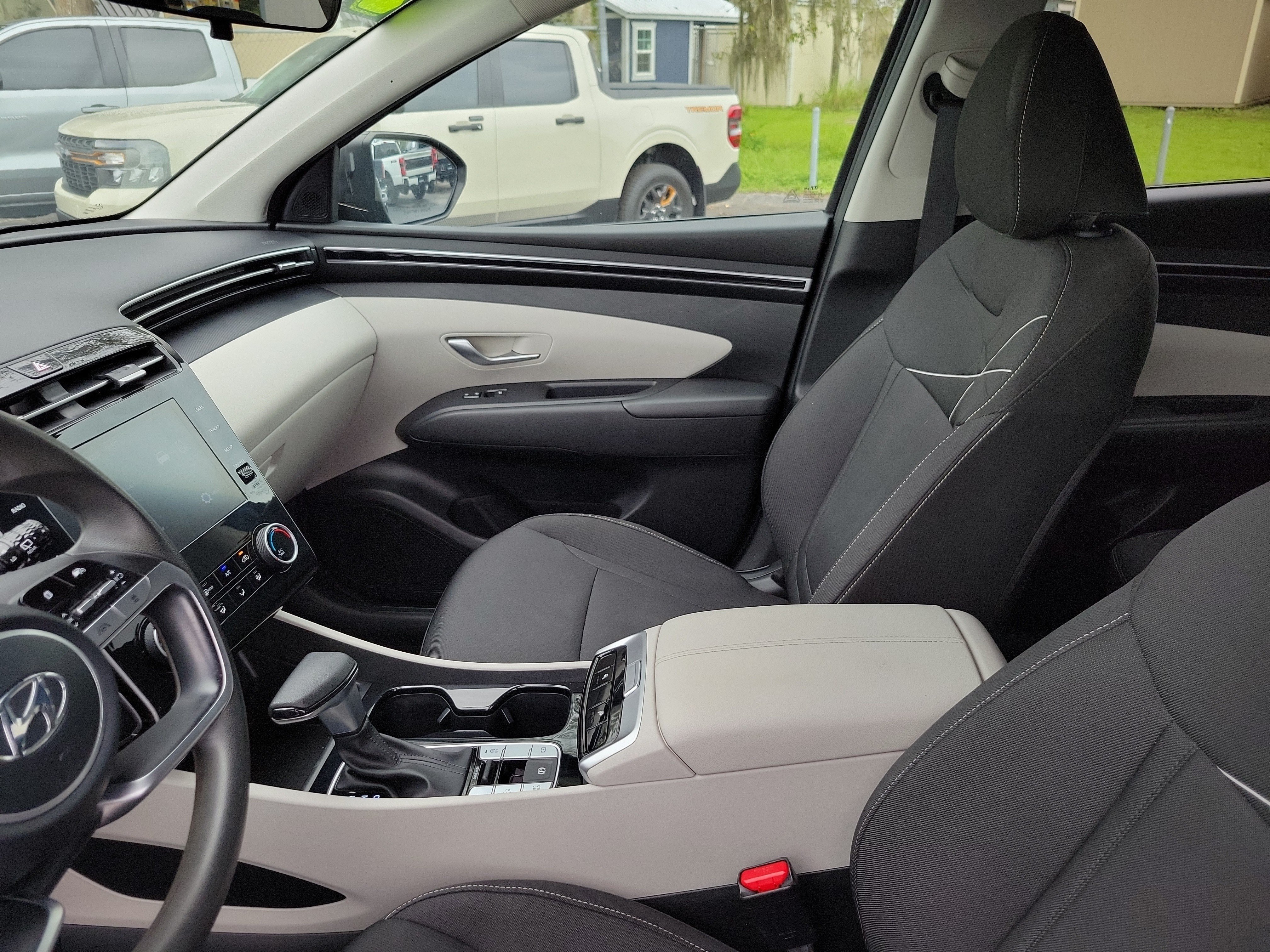 Used 2022 Hyundai Tucson SEL FWD image 10