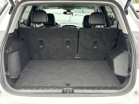 Used 2022 GMC Terrain SLT image 9