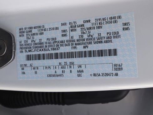 Used 2025 Lincoln Corsair FWD image 9