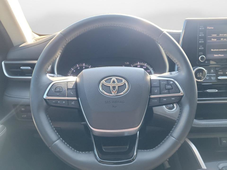 Used 2020 Toyota Highlander XLE FWD image 10
