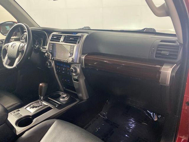 Used 2023 Toyota 4Runner Limited AWD/4WD image 32