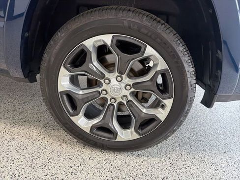 Used 2022 RAM 1500 Limited AWD/4WD image 37