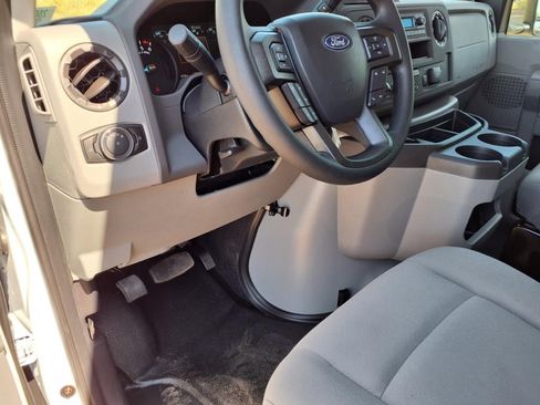 New 2026 Ford E-350 and Econoline 350 Super Duty w/ Power Equipment Group image 10