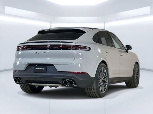 New 2026 Porsche Cayenne S image 7