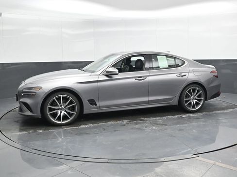 Used 2023 Genesis G70 2.0T image 8