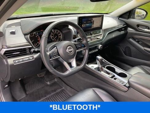 Used 2023 Nissan Altima 2.5 SR AWD/4WD image 11