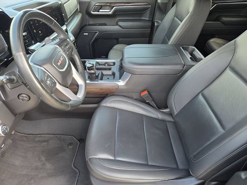 Used 2024 GMC Sierra 1500 SLT RWD image 12
