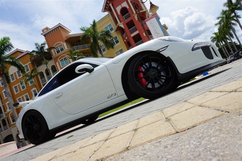 Used 2015 Porsche 911 GT3 RWD image 36
