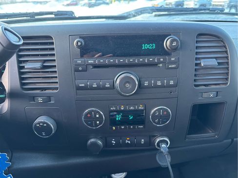 Used 2012 Chevrolet Silverado 2500 LT w/ Interior Plus Package image 11