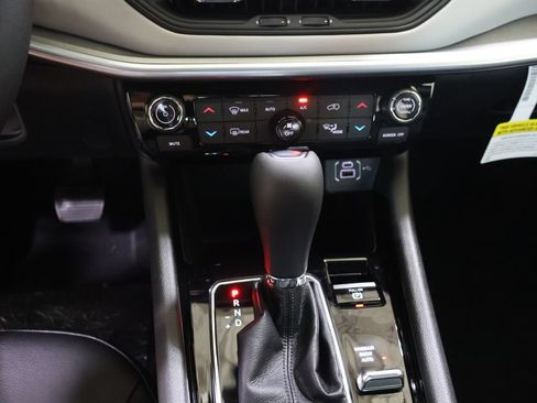 New 2026 Jeep Compass Limited AWD/4WD image 22