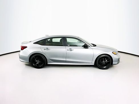 Used 2025 Honda Civic Sport image 10